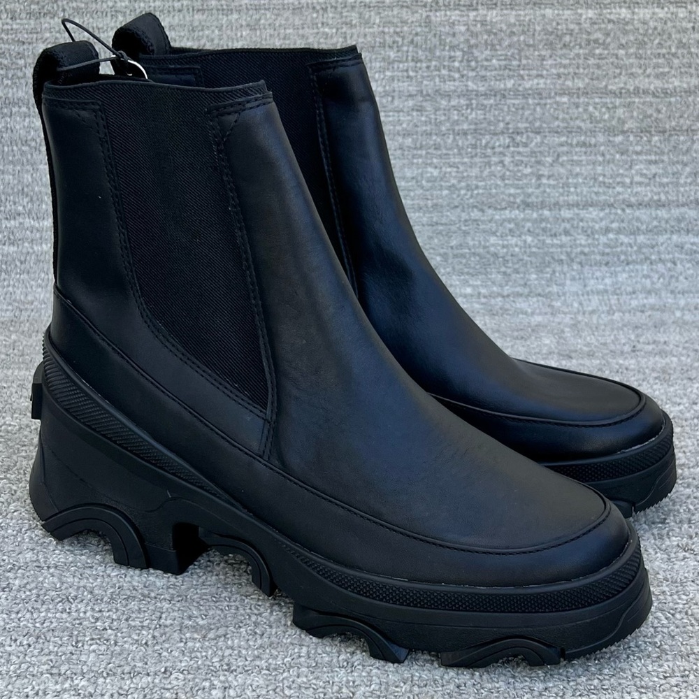 Sorel Black Chunky Chelsea Ankle Boots